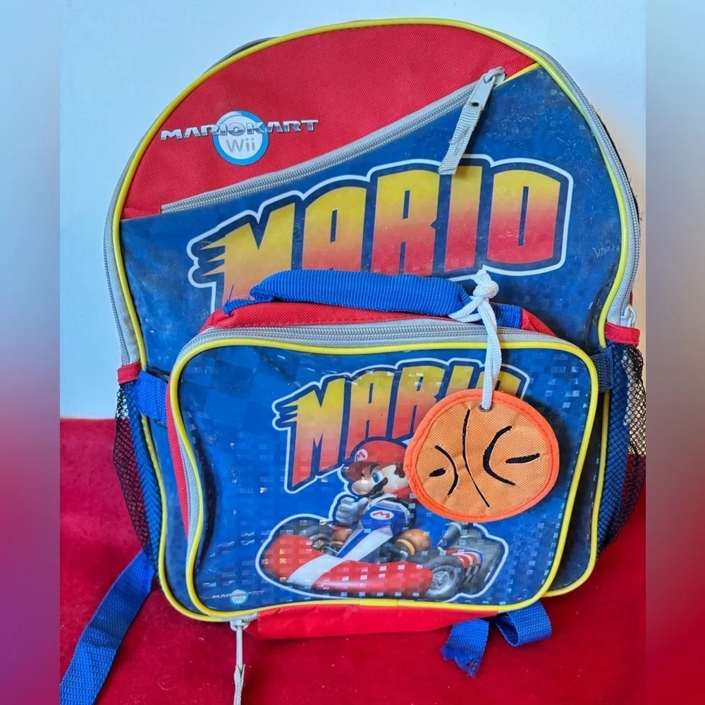 Super mario bros 17” Backpack Color:blue